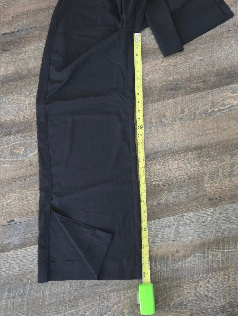 Old Navy High-Waisted StretchTech Wide-Leg Pants - Picture 11 of 12